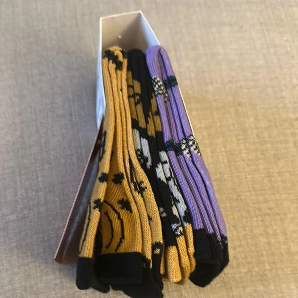 Forever 21 Peanuts Crew Socks - Black, Mustard and Purple.